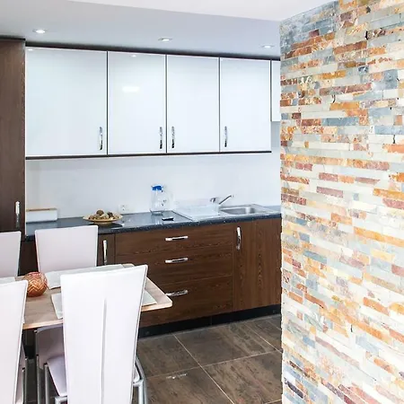 Apartment Robo 3 *